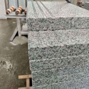 梅州芝麻白楼梯踏步