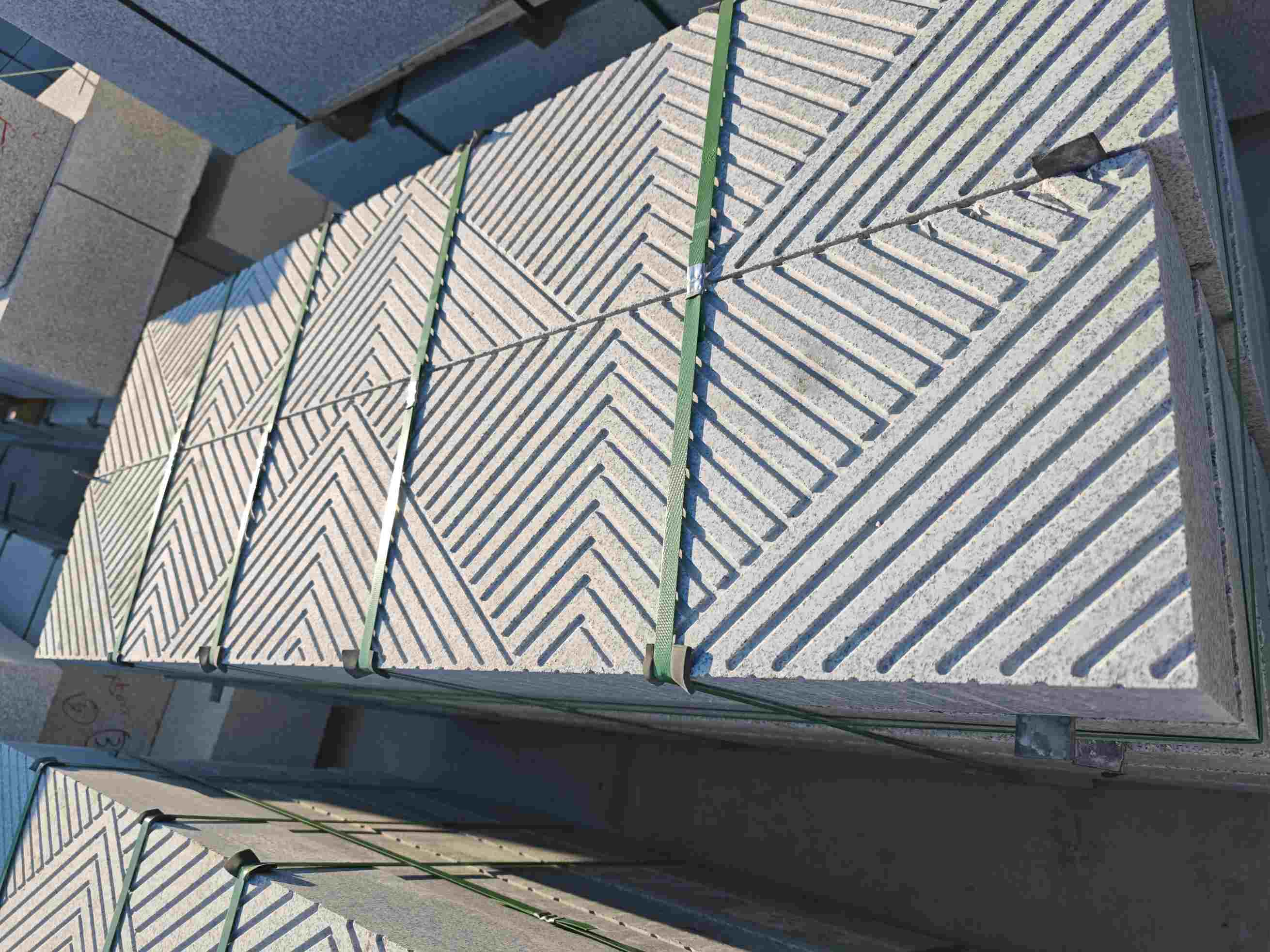 梅州芝麻白石材雕刻定制