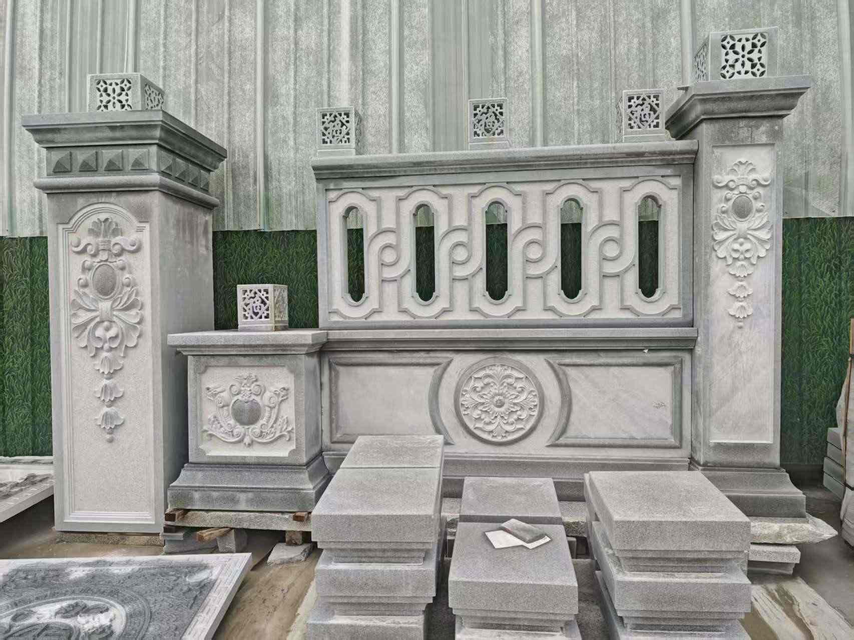 梅州芝麻灰异形别墅门头